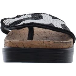 Donald J. Pliner Fifi Womens Beaded Slip On Thong Sandals 7 Donald J. Pliner Fifi Womens Beaded Slip On Thong Sandals -Aro Swim shop 0df153e7d57a47af807f9f9c769558f3 1080x