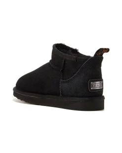 kids Australia Luxe Collective Cosy Ultra Short Sheepskin Boot 6 kids Australia Luxe Collective Cosy Ultra Short Sheepskin Boot -Aro Swim shop 281cd27b037c418d985769d22097e75b 1080x