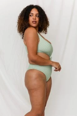 ARO Swim women Caro One Piece -Aro Swim shop 4eabe7725cbe4048a172ac95dda141b5 1080x