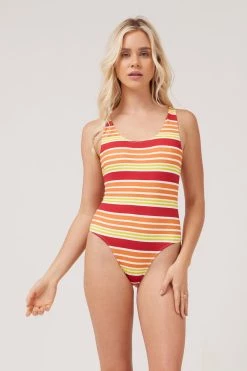 Aro Swim shop -Aro Swim shop 57f79326dda04cadaca18c1344c09d95 1080x