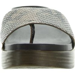 Donald J. Pliner FIJI Womens Padded Footbed Thong Footbed Sandals 7 Donald J. Pliner FIJI Womens Padded Footbed Thong Footbed Sandals -Aro Swim shop 84cefee1ee2b4164addfb323ebfb5e7b 887d3182 3fee 4d09 b1eb 5884b9421f37 1080x