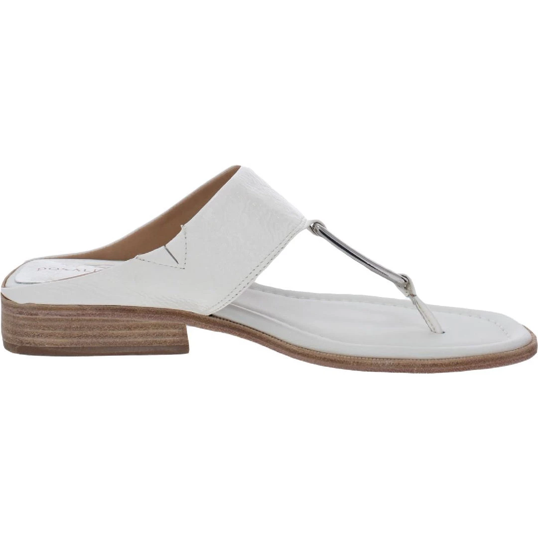 Donald J. Pliner Lonnie 07 Womens Patent Leather Summer Thong Sandals 4 Donald J. Pliner Lonnie 07 Womens Patent Leather Summer Thong Sandals - Image 2